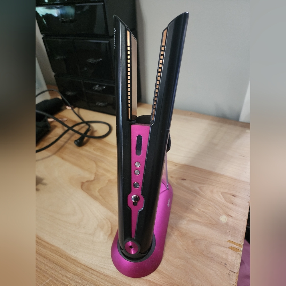 Dyson Corrale Straightener In Black / Pink
